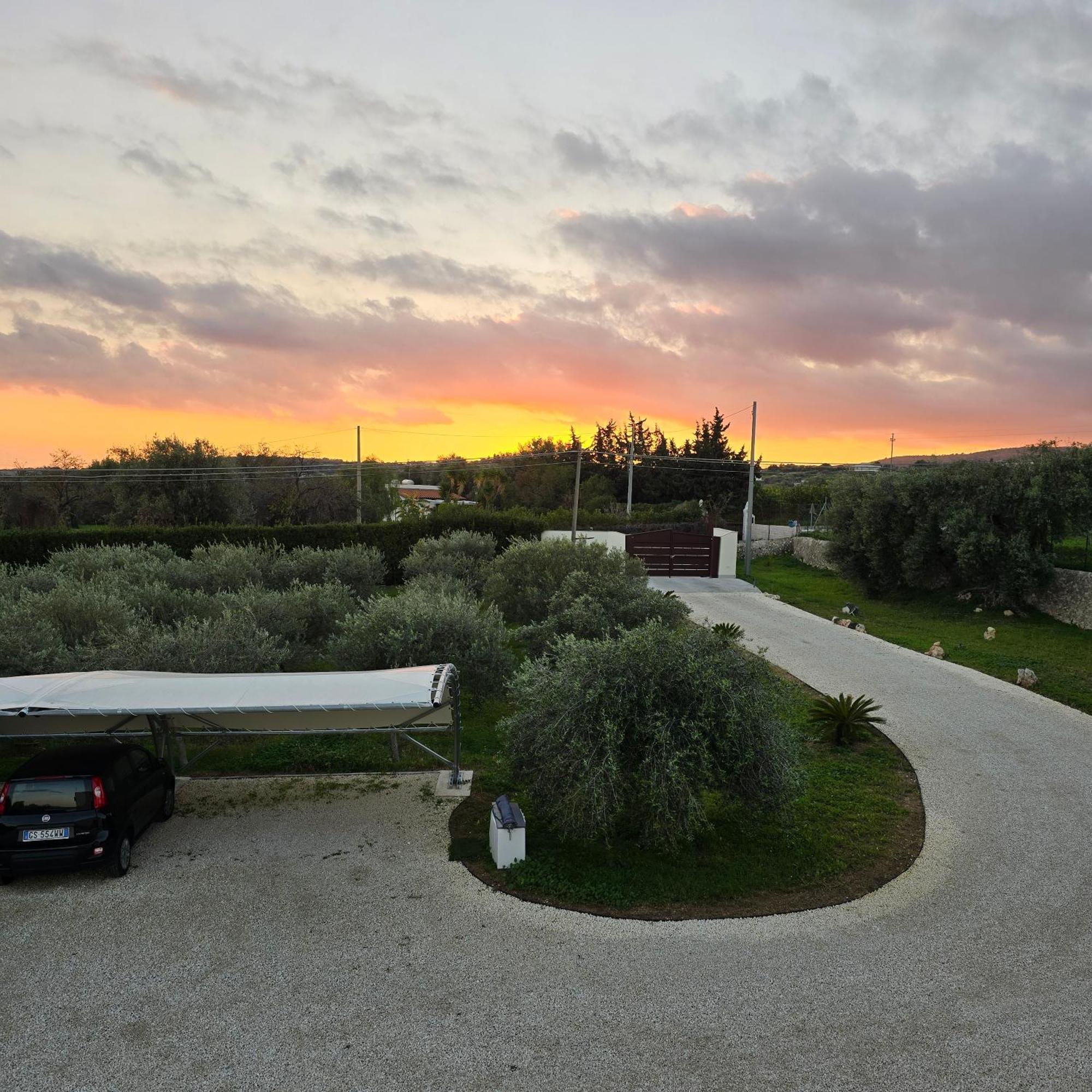 I Secolari Di Giulia Villa Авола Екстериор снимка